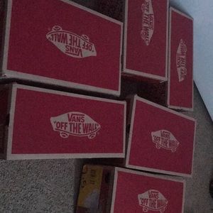 6 vans boxes